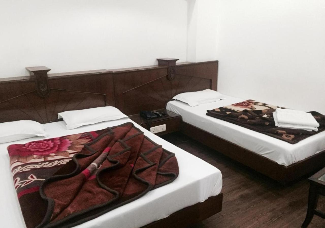 Ap Singh Hotels In Near New Delhi Railway Station Buitenkant foto