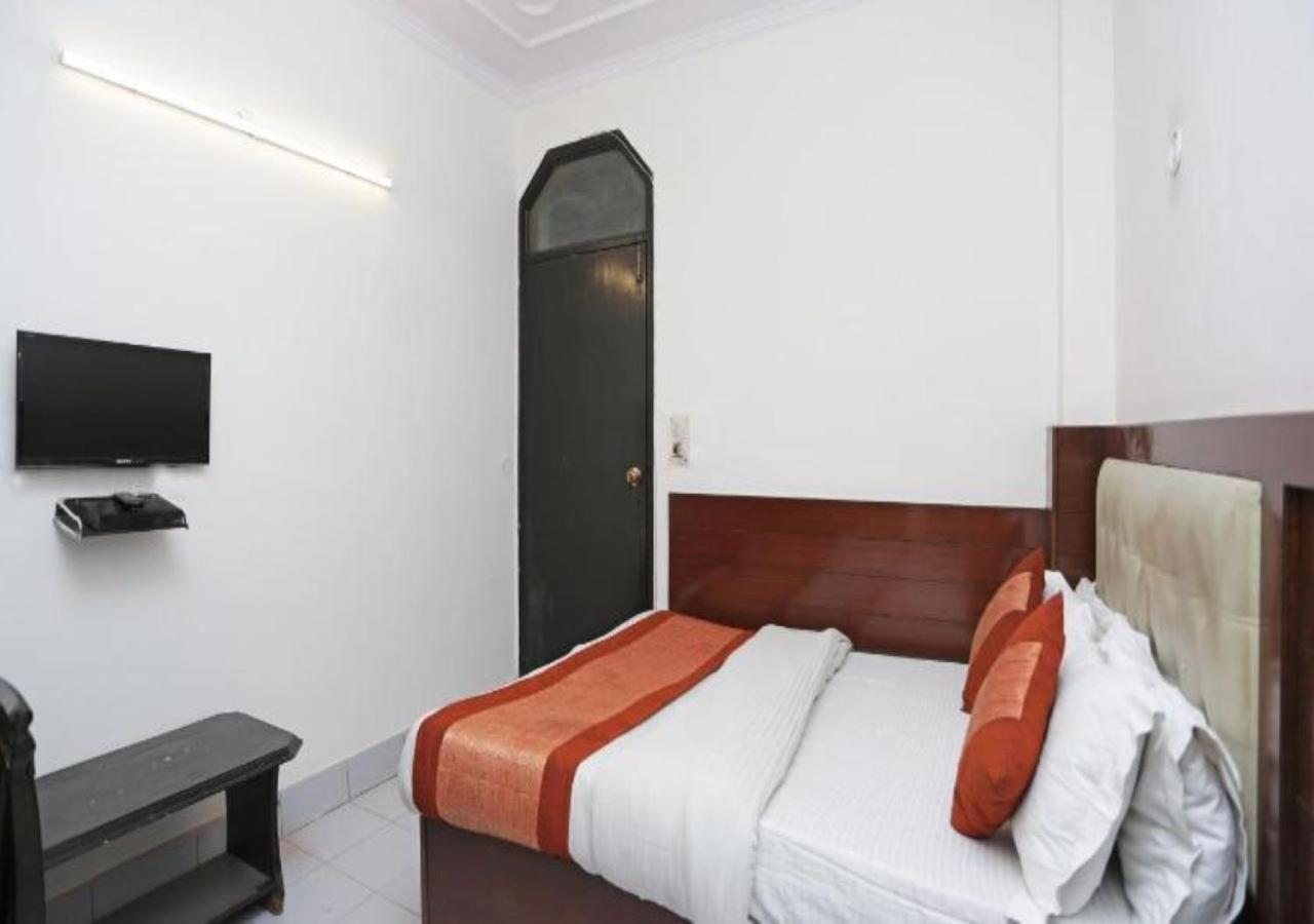 Ap Singh Hotels In Near New Delhi Railway Station Buitenkant foto